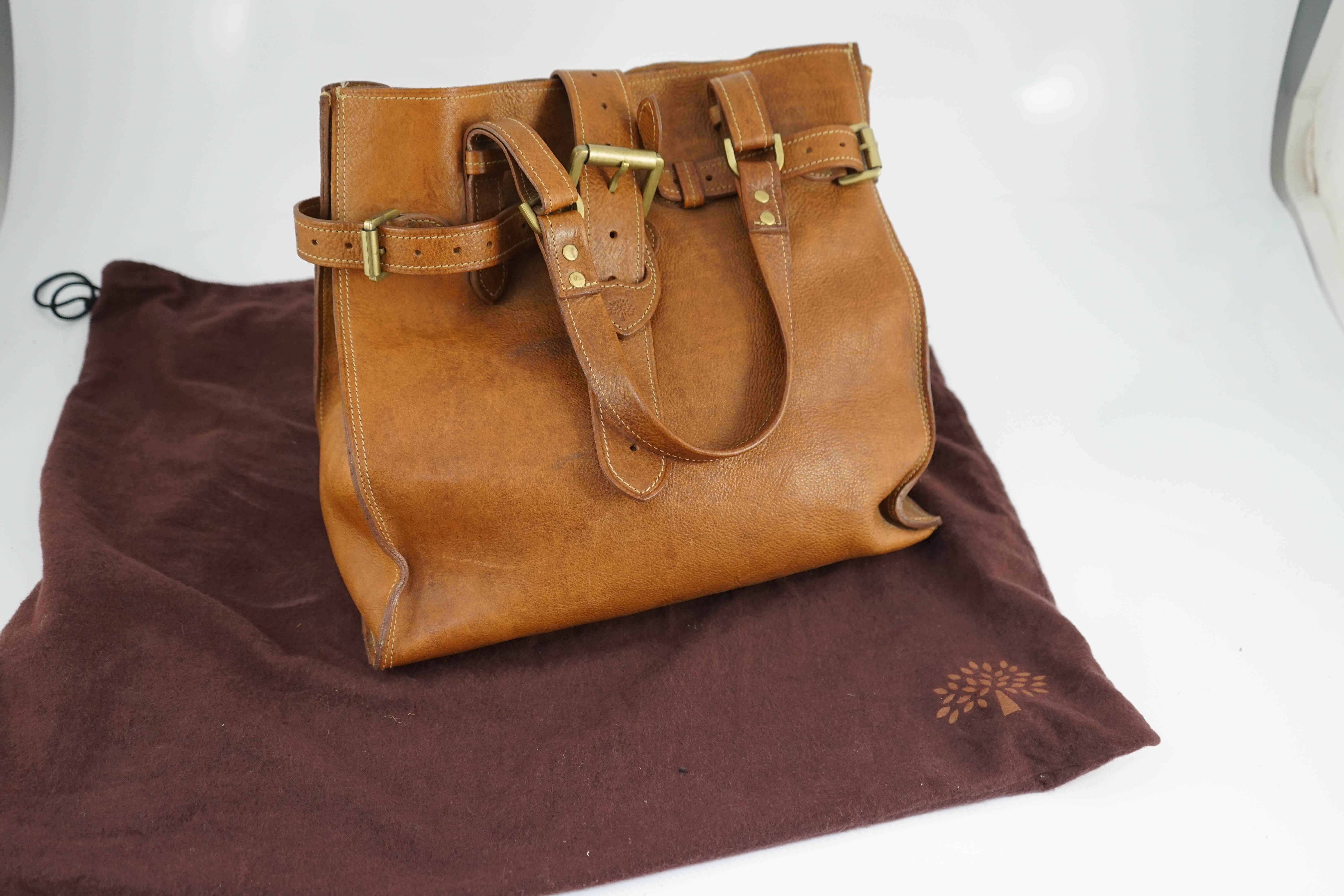 A Mulberry Elgin tote oak Darwin leather handbag, width 34cm, depth 15cm, height 33cm